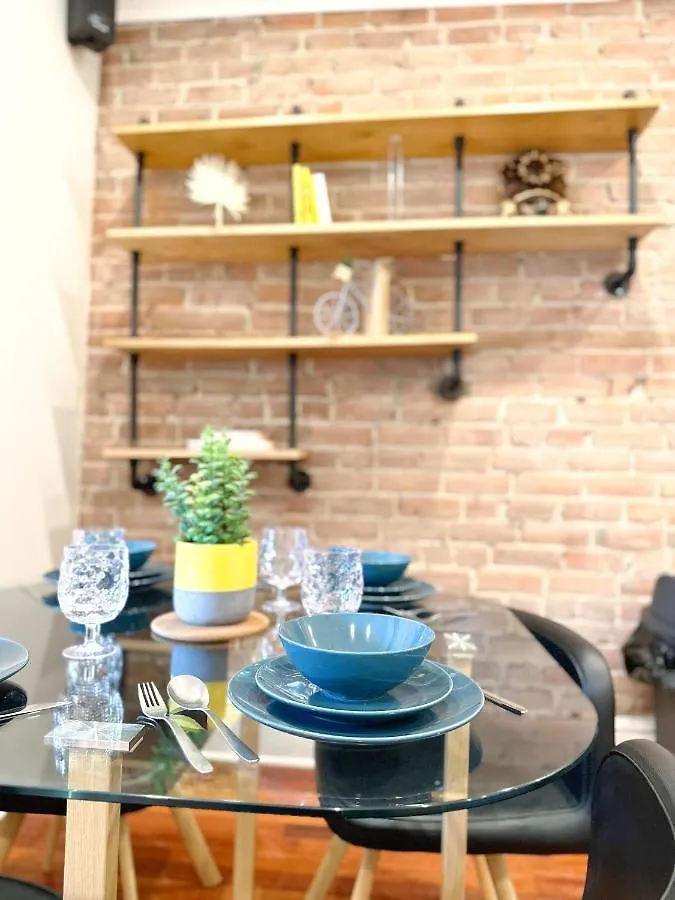 Superb 2 Bed In Plateau 10Min To Mont-Royal Metro Apartment Montreal 0*,  Canada