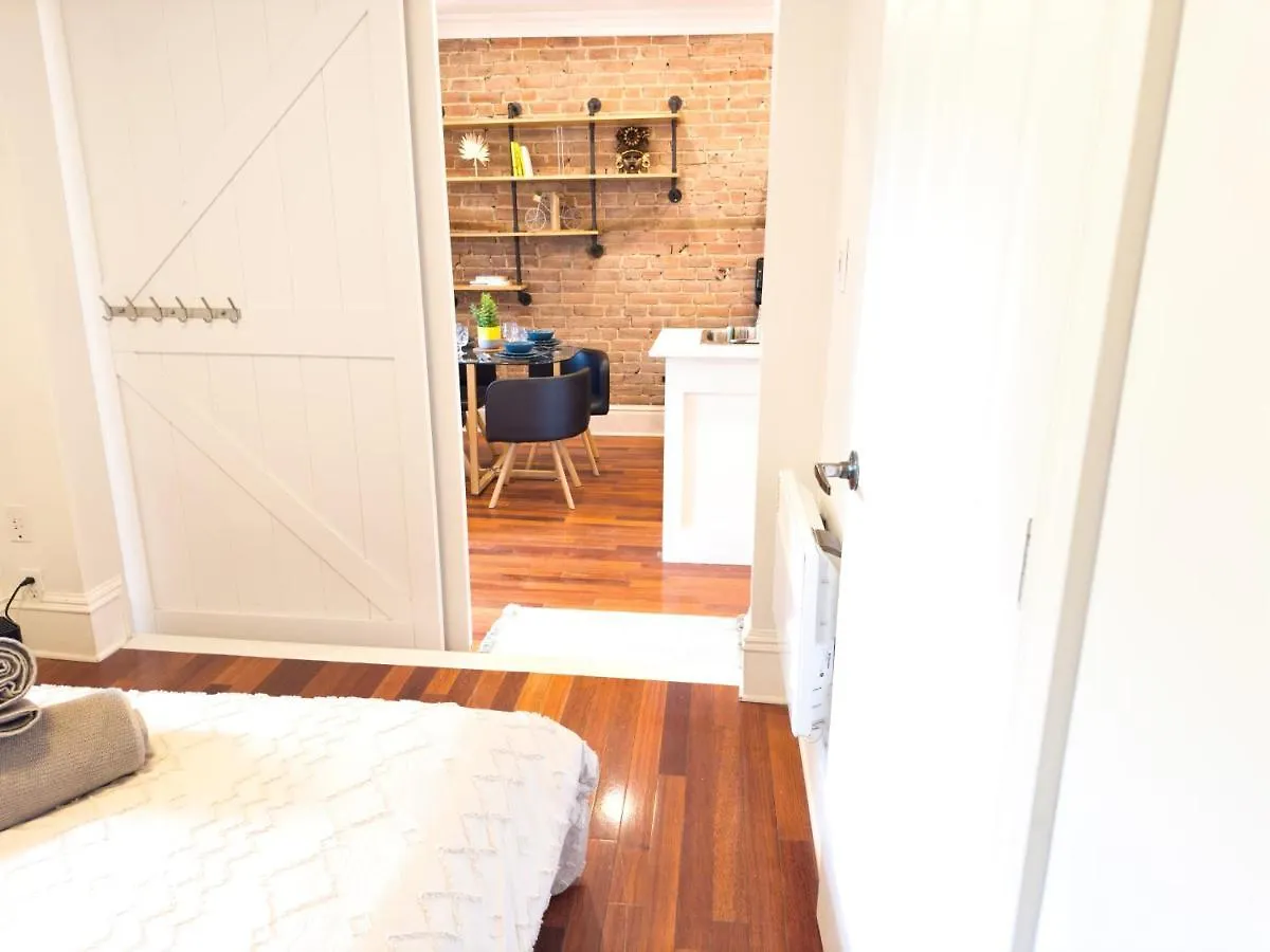 Superb 2 Bed In Plateau 10Min To Mont-Royal Metro Apartment Montreal 0*,  Canada